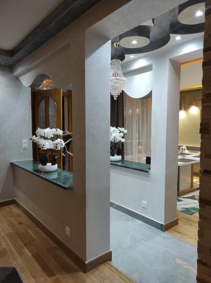Maison Elegante Et Spacieuse Écouen Kültér fotó